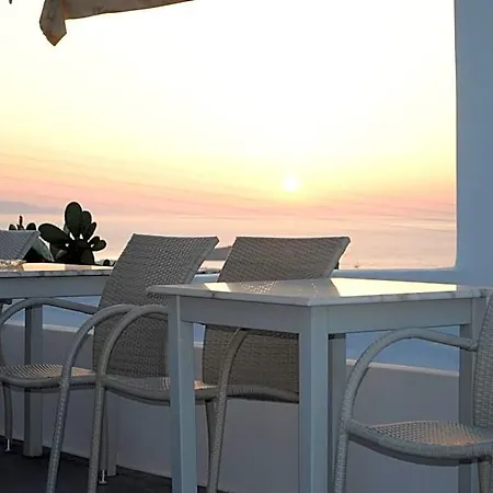 Milena * Mykonos Town