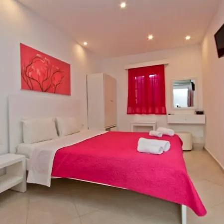 ميلينا * Mykonos Town